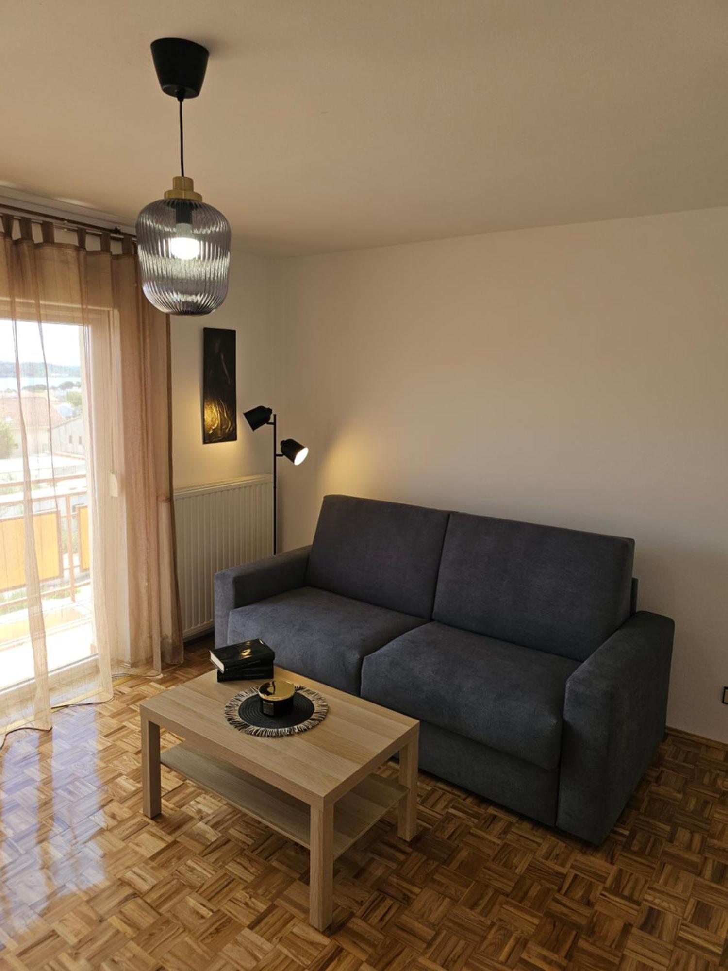 Apartmani Pataca Vodice Bilik gambar