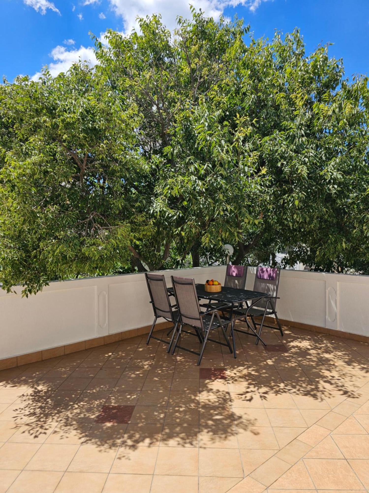 Apartmani Pataca Vodice Bilik gambar