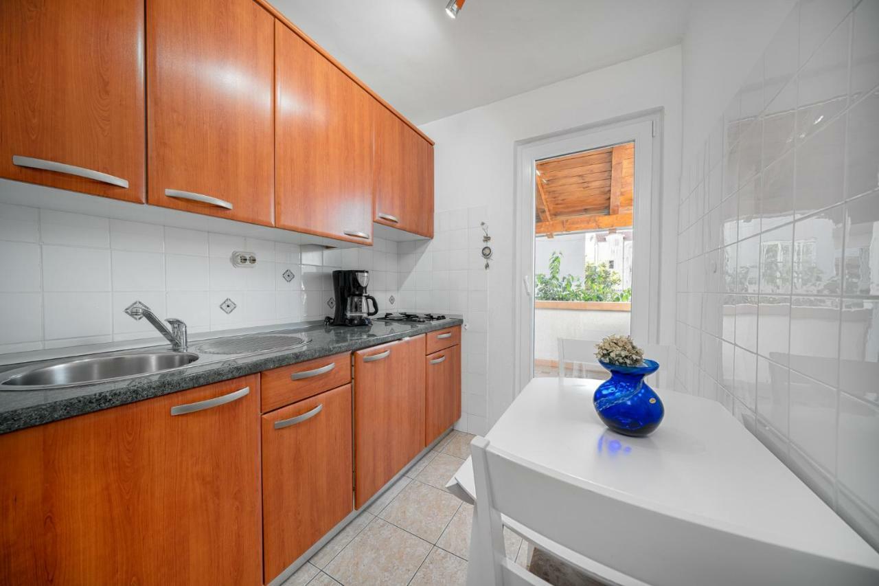 Apartmani Pataca Vodice Luaran gambar