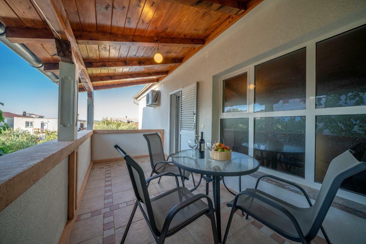 Apartmani Pataca Vodice Luaran gambar