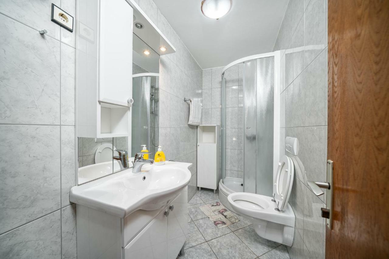 Apartmani Pataca Vodice Luaran gambar