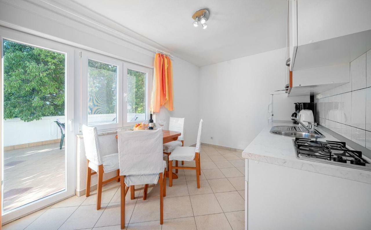 Apartmani Pataca Vodice Luaran gambar
