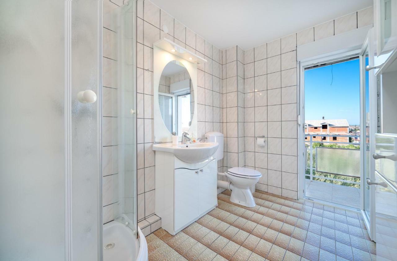 Apartmani Pataca Vodice Luaran gambar